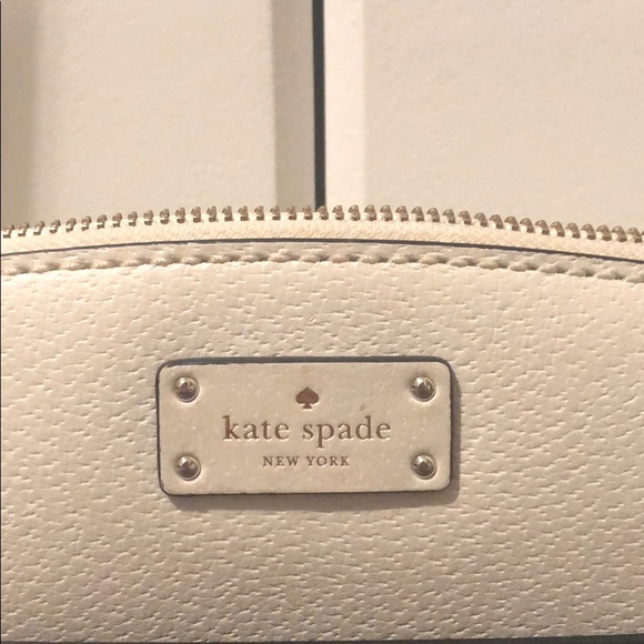 Kate Spade Purse - Picture 2 of 2